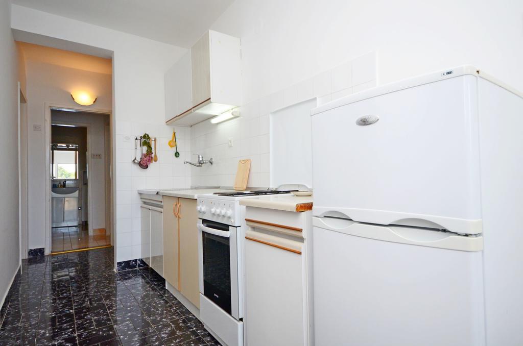Apartment Ksenija 德尔韦尼克 外观 照片